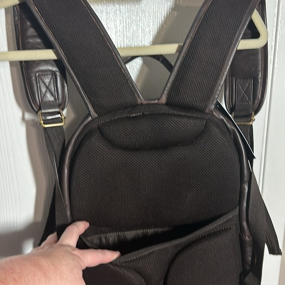 Unisex NWT Genuine Leather Commuter Backpack, Chaps by Ralph Lauren - Picture 8 of 9
